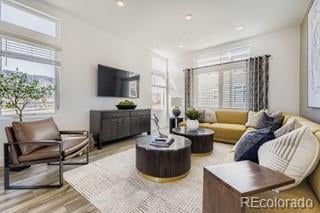 15573 W Washburn Dr, Lakewood, CO 80228