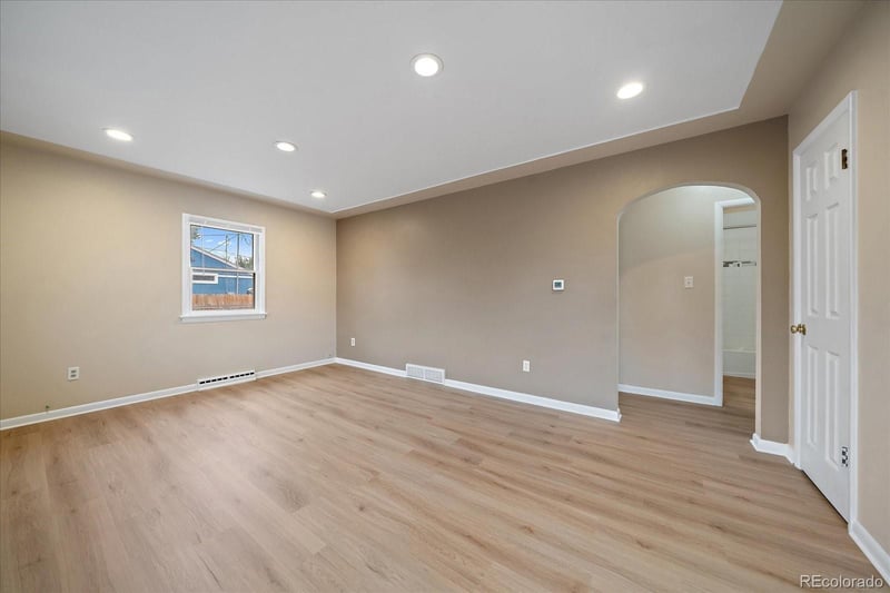 822 S 1st Ave, Brighton, CO 80601