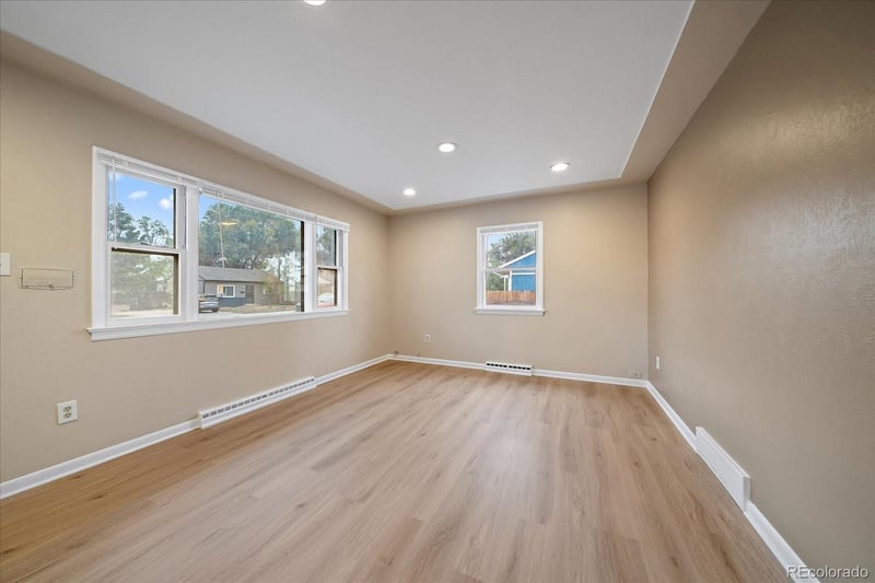 822 S 1st Ave, Brighton, CO 80601