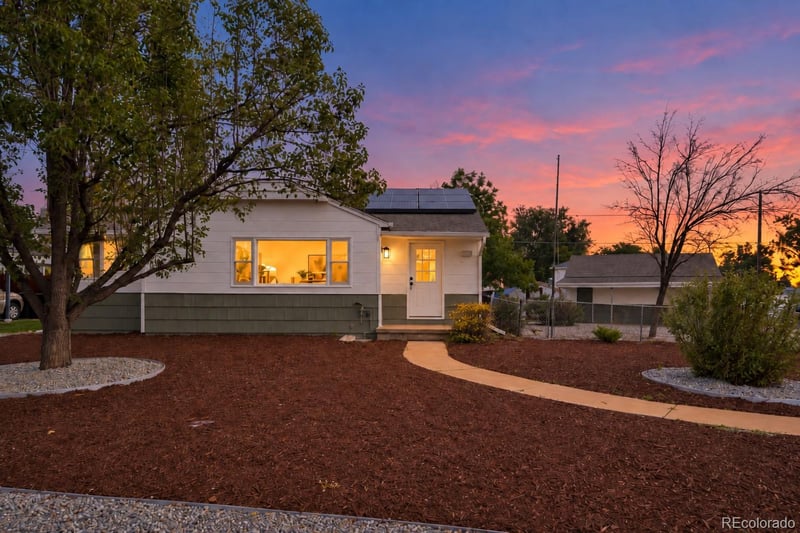 1392 S Raleigh St, Denver, CO 80219