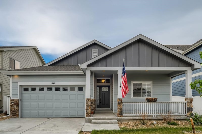1841 Holloway Dr, Windsor, CO 80550