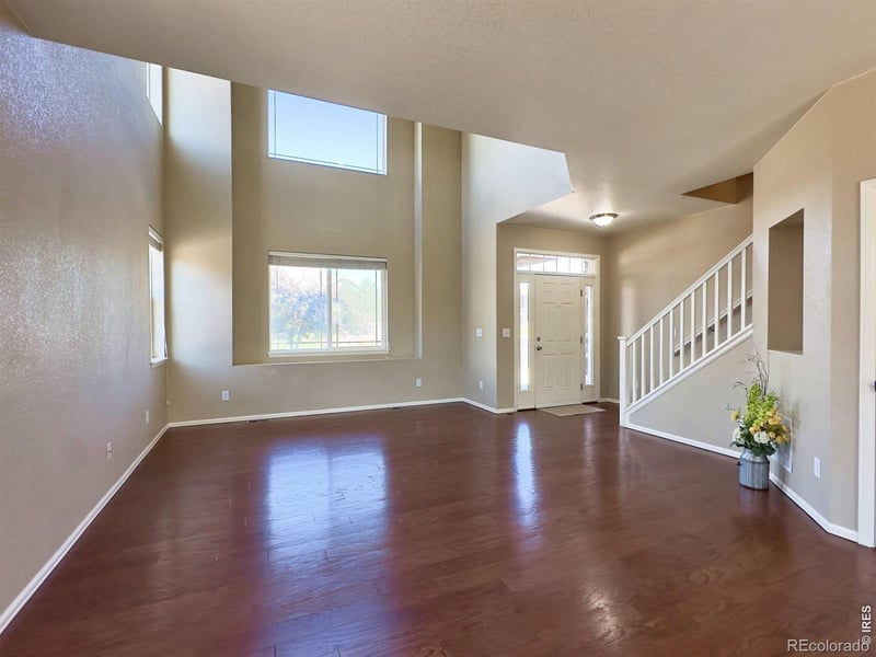 526 W 64th St, Loveland, CO 80538