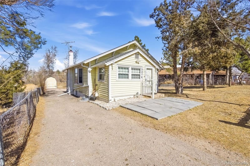 347 W Rafferty Gardens Ave, Littleton, CO 80120