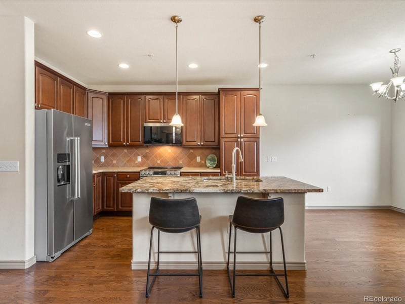 11923 W Long Cir #103, Littleton, CO 80127