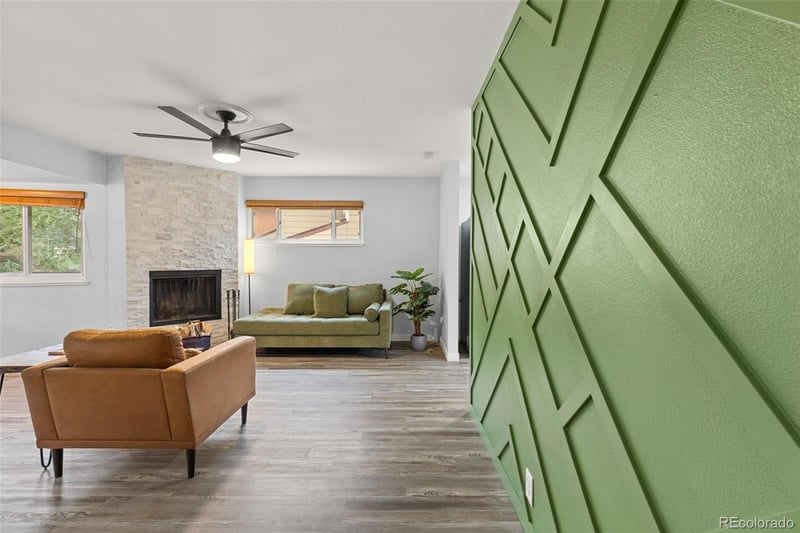 1165 Rosemary St, Denver, CO 80220