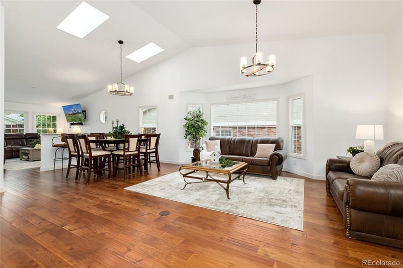4945 Greenwich Ln, Highlands Ranch, CO 80130