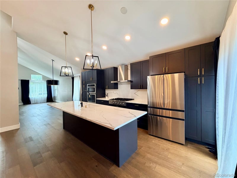 10208 Hexton Ct, Lone Tree, CO 80124