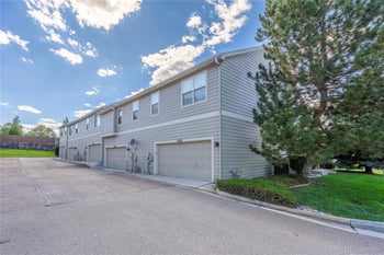 6304 Trailhead Rd, Highlands Ranch, CO 80130