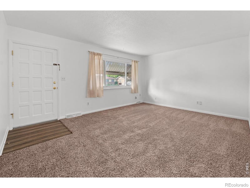 224 S 5th St, La Salle, CO 80645