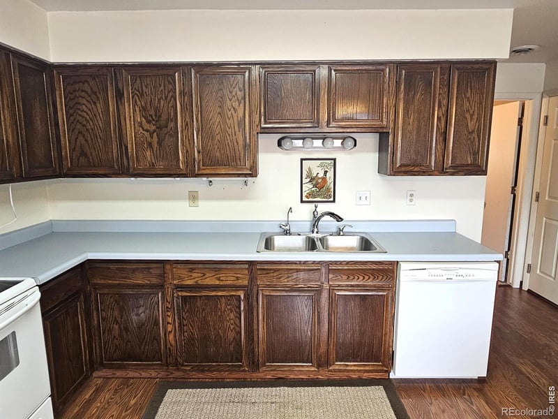 821 Park St, Sterling, CO 80751