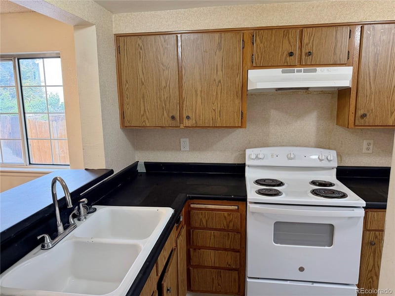4126 S Mobile Cir #A, Aurora, CO 80013