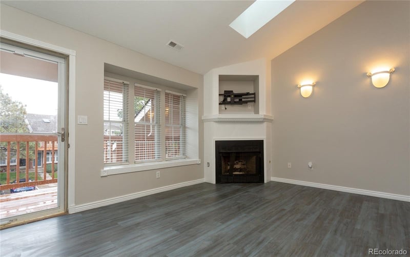 9617 W Chatfield Ave #E, Littleton, CO 80128