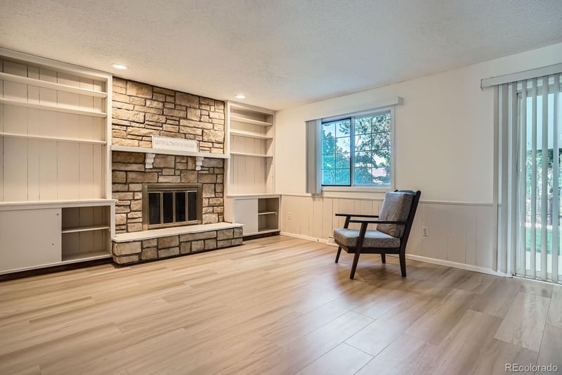 2514 S Elkhart St, Aurora, CO 80014