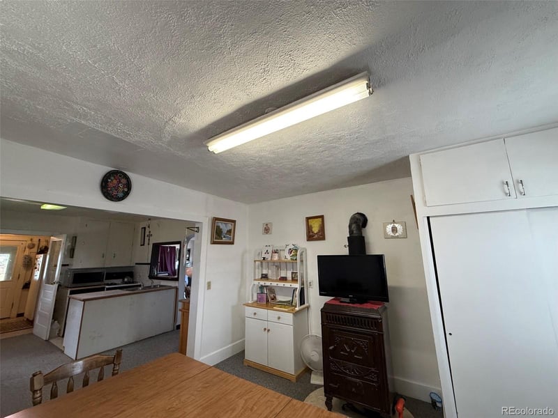 21064 Kelly St, Matheson, CO 80830