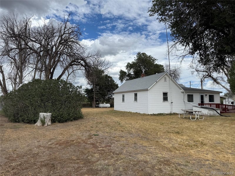 21064 Kelly St, Matheson, CO 80830