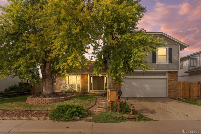 17797 E Belleview Pl, Centennial, CO 80015