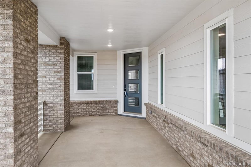 3731 N Hayleyville St, Aurora, CO 80019