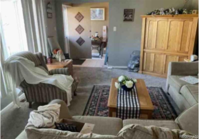 5844 Lakeview Cir, Colorado City, CO 81019