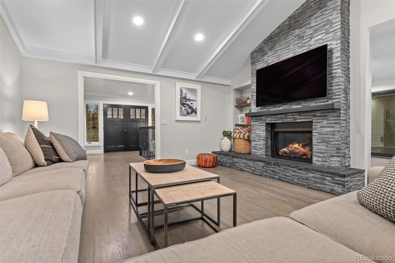29843 Canterbury Cir, Evergreen, CO 80439
