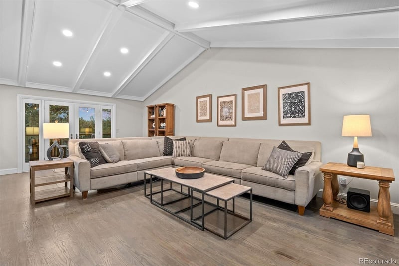 29843 Canterbury Cir, Evergreen, CO 80439