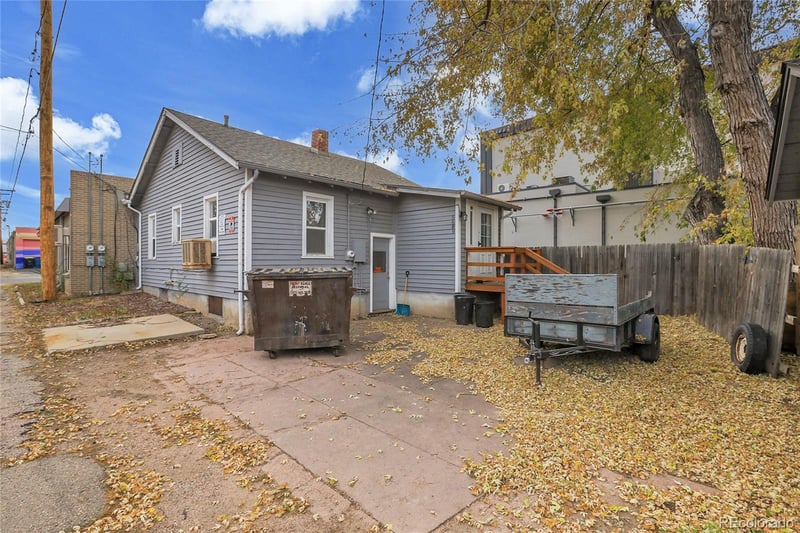 5687 S Foresthill St, Littleton, CO 80120