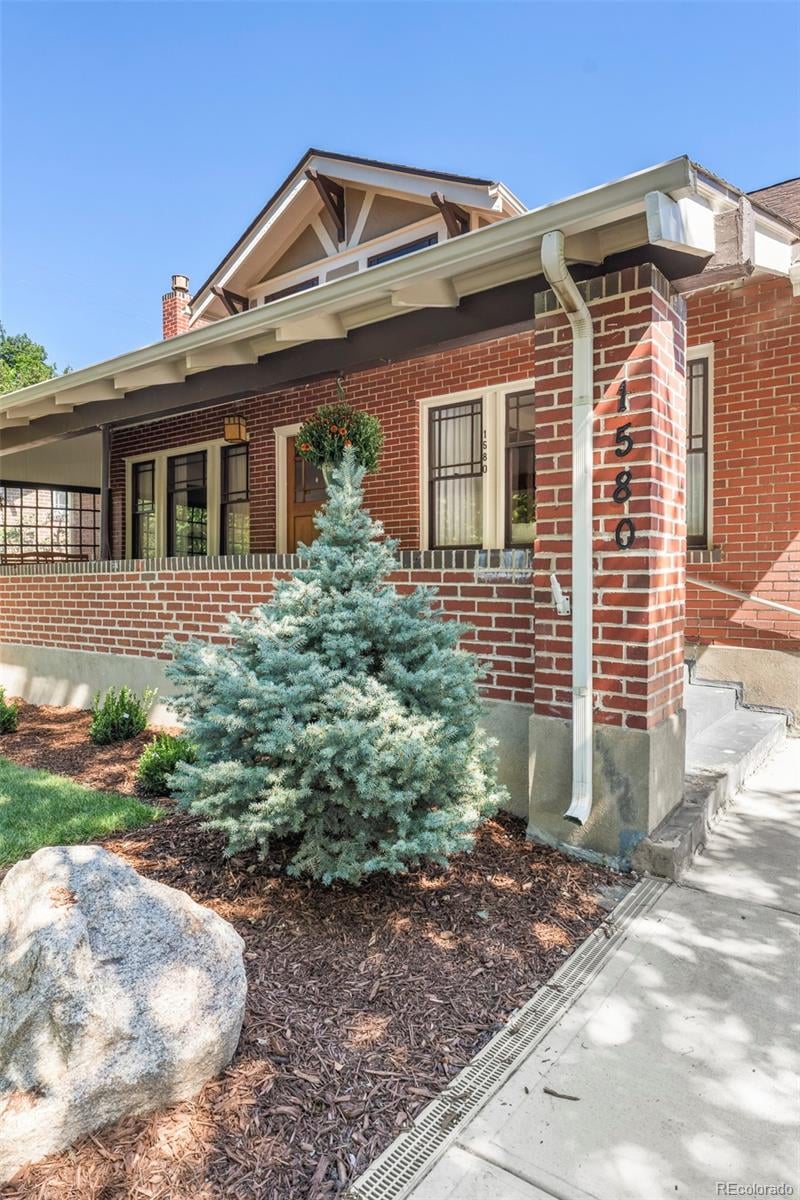 1580 Dahlia St, Denver, CO 80220