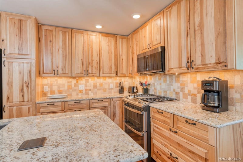 2796 Black Fawn Ln, Westcliffe, CO 81252