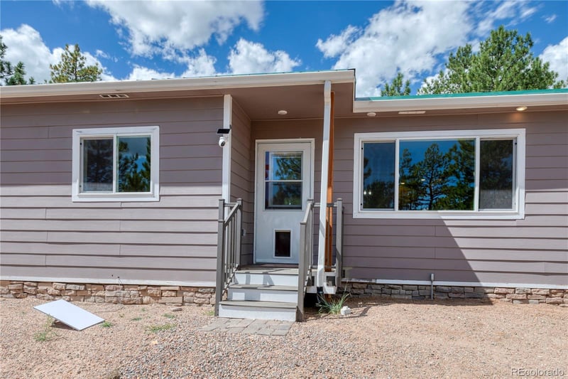 2796 Black Fawn Ln, Westcliffe, CO 81252