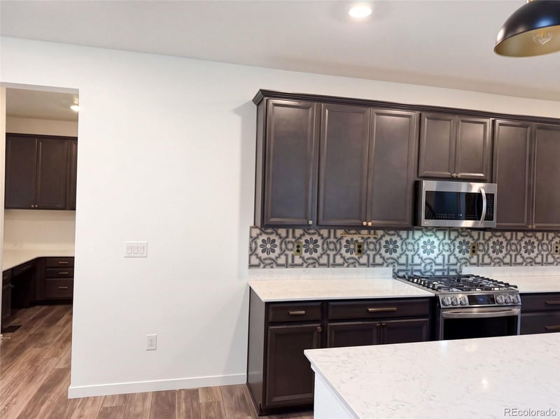 593 Columbia St, Johnstown, CO 80534