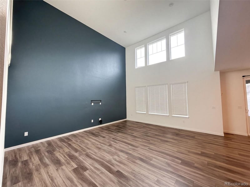 593 Columbia St, Johnstown, CO 80534