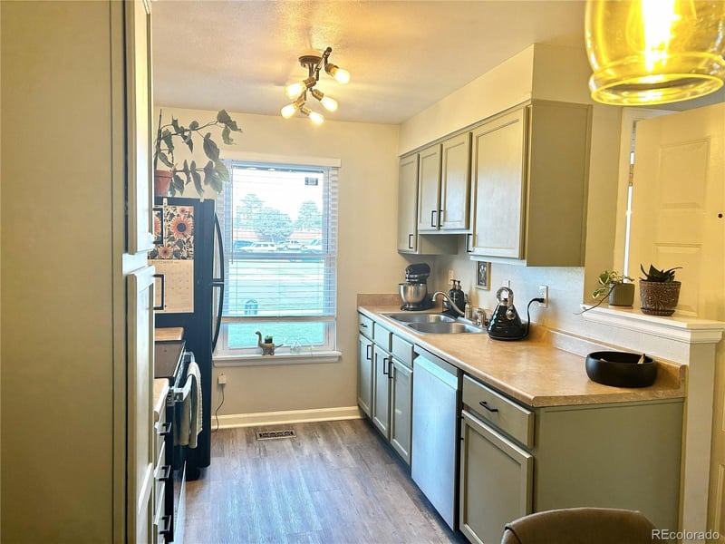 11922 Bellaire St #A, Thornton, CO 80233