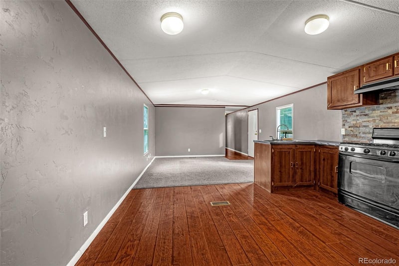 3280 S Academy Blvd, Colorado Springs, CO 80916