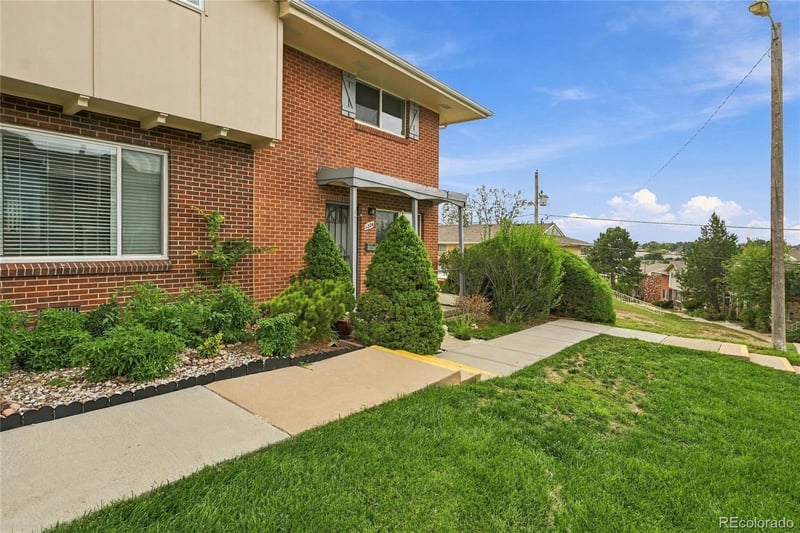 1224 W 88th Ave, Thornton, CO 80260