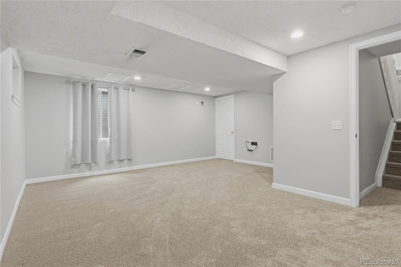 5016 S Ventura St, Aurora, CO 80015