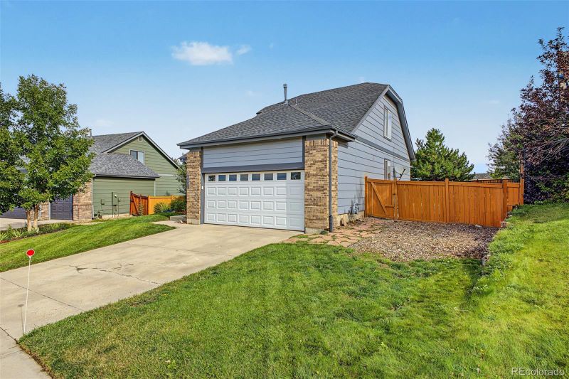 607 Balsa Dr, Castle Rock, CO 80104