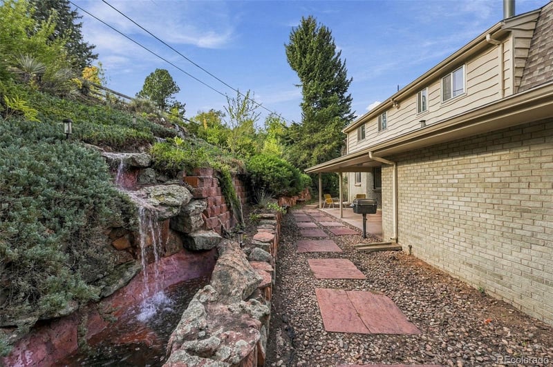 11100 W 25th Pl, Lakewood, CO 80215