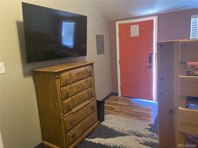 1524 Main St, Longmont, CO 80501