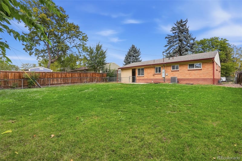 8605 Concord Ln, Westminster, CO 80031