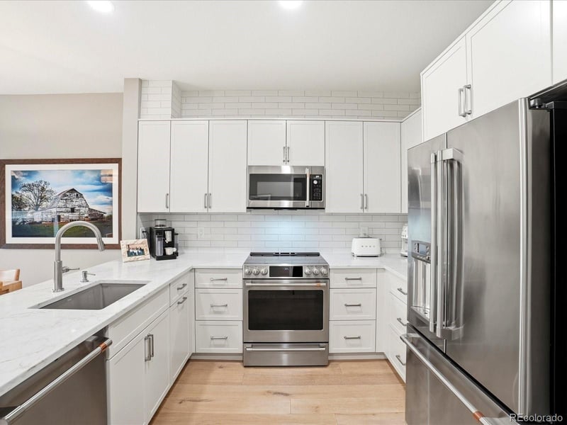 2700 E Cherry Creek S Dr #212, Denver, CO 80209