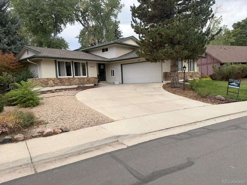 4940 W 101st Cir, Westminster, CO 80031