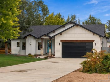 209 Ranch Acres Dr, Loveland, CO 80538