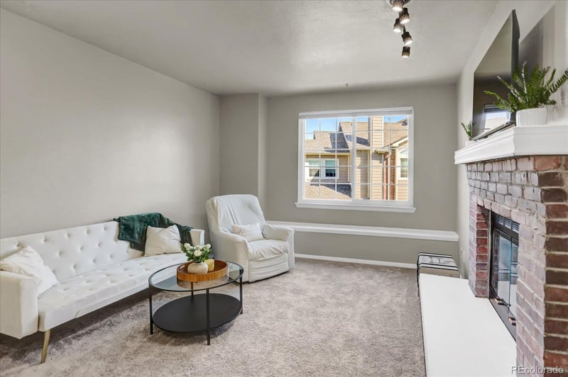 4760 S Wadsworth Blvd #E204, Littleton, CO 80123