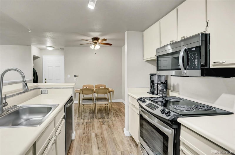 4760 S Wadsworth Blvd #E204, Littleton, CO 80123