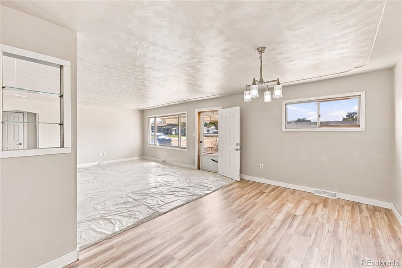 380 N 11th Ave, Brighton, CO 80601