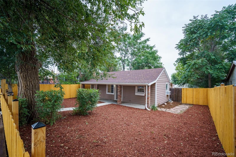 1240 S Navajo St, Denver, CO 80223