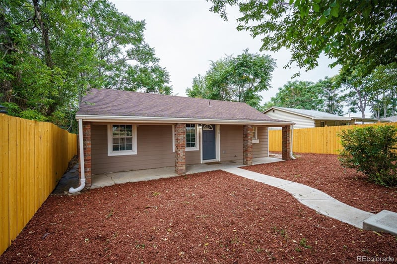 1240 S Navajo St, Denver, CO 80223