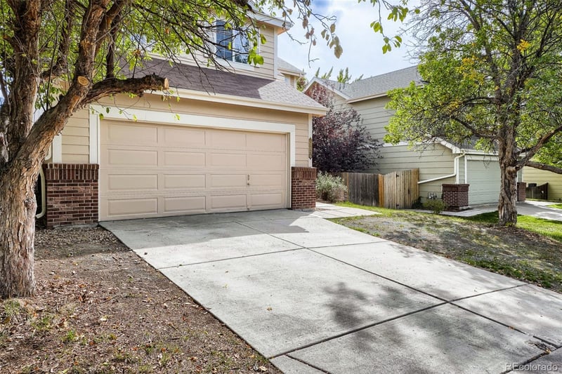 19856 E Villanova Dr, Aurora, CO 80013