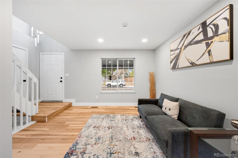 9809 Rosewalk Dr, Highlands Ranch, CO 80129