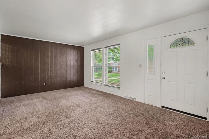11819 E Canal Dr, Aurora, CO 80011