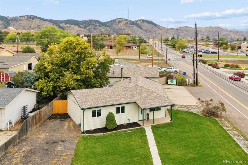 993 Torrey St, Golden, CO 80401